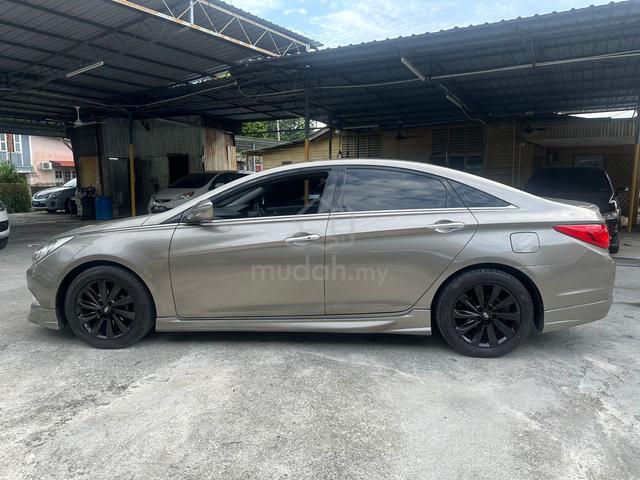 2013 Hyundai SONATA 2.0 EXECUTIVE (A) LOAN KEDAI - 4