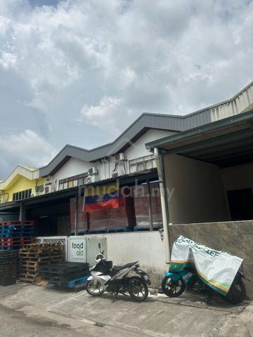 1.5 Storey Factory Desa Tun Razak Cheras For Rent 1