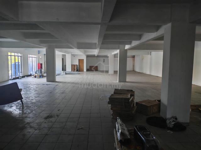 Ranau Commercial Building 1