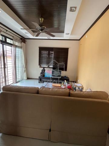 Larkin Residence (Phase One) 1