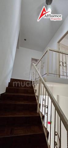 Double Storey Intermediate House at Taman Samarax Samarahan 4