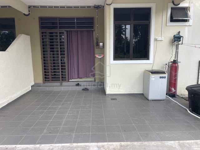 Bilik sewa perempuan bachok 1