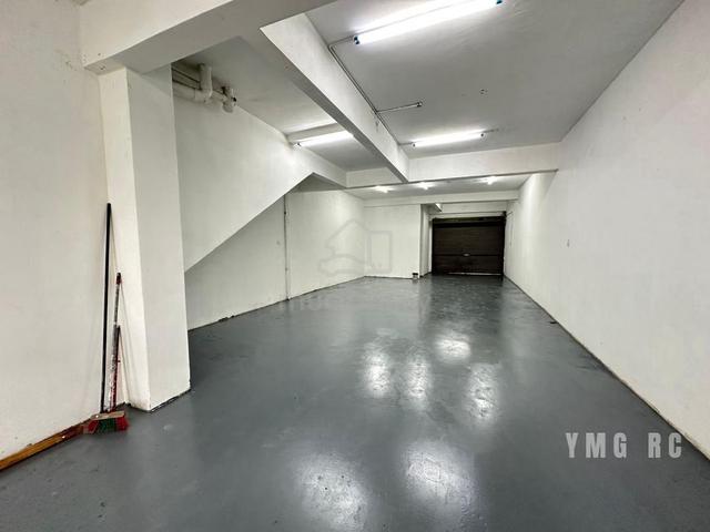 2 Storey Shoplot @ Kota Pendamar Klang - Newly Painted Size 20x70 1