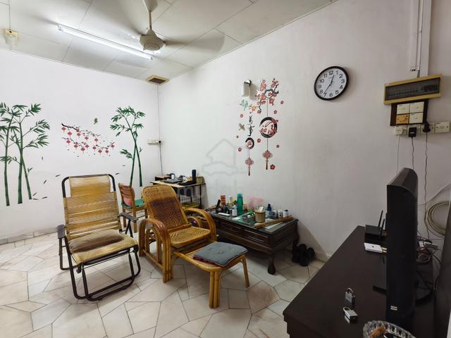 Taman Angsana Single Storey Terrace Fully Extended 1,400 Sqft 1