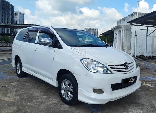 2012 Toyota INNOVA 2.0 E (A) - 1