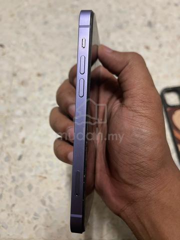 Iphone 12 - photo 4 of 6