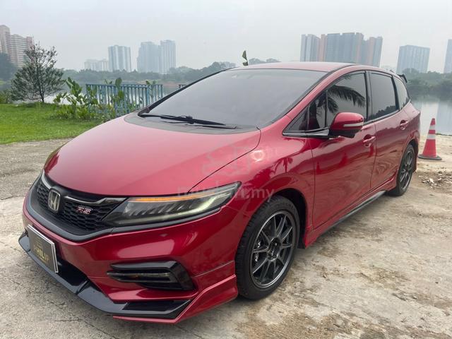 2015 HONDA JADE 1.5 RS Tiptop Condition Can Loan!! - 2