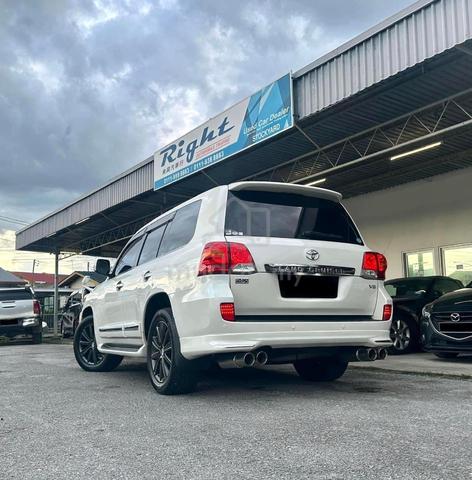 Toyota LANDCRUISER 4.6 ZX (URJ202W) (A) - Cars for sale in Toyota LANDCRUISER 4.6 ZX (URJ202W) (A) - Cars for sale in