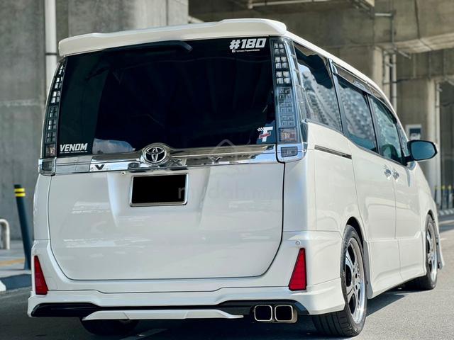 2015 Toyota VOXY 2.0 ZS MODELLISTA SKIRTING ALPINE - 2