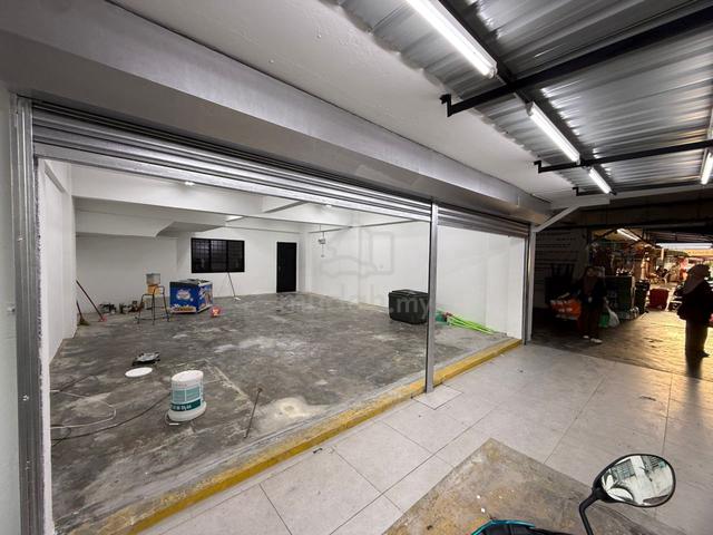 Subang Jaya USJ 1 Ground Floor Corner Shop Lot Near Lift To Let 1