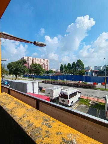 1st Floor Shoplot @ Tmn Medan, Petaling Jaya 1
