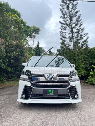 2017 Toyota VELLFIRE 2.5 ZA Black Interior - 3