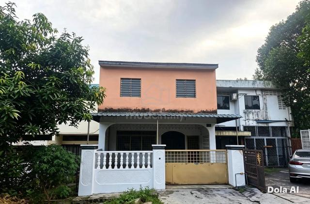Taman Kobena Double Storey Terrace House 3bed Tampoi Johor Bahru 1