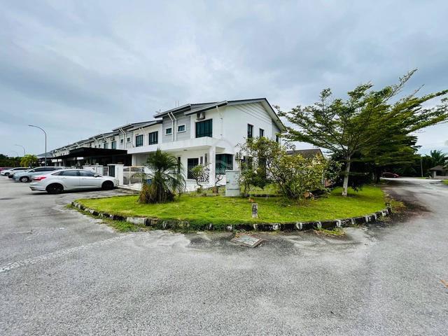 CORNER LOT ‼️ 2 Storey Terrace Taman Bentara Telok Panglima Garang 3
