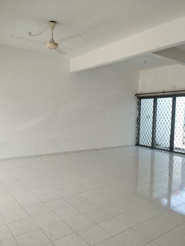 Taman Lily 2 Sty Terrace House 1