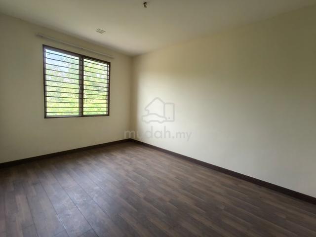 Double Storey semi D Delima jaya Dengkil Selangor 1