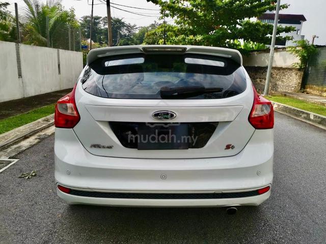 Ford FOCUS 2.0 SPORT+ SUNROOF PADDLE SHIFT AT PARK - 2