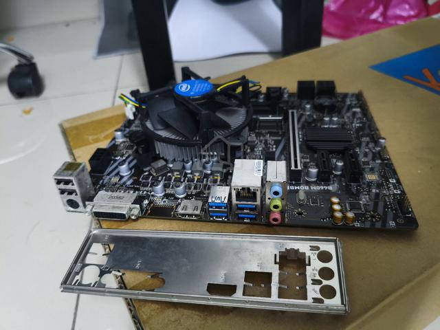 Combo Mobo B460M + CPU i5 10400f + cooler - photo 2 of 6
