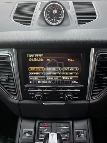 2015 Porsche MACAN 2.0 (A) - 3