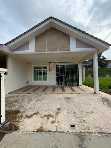 Single Storey Terrace House for Rent @ Bandar Putra, Jalan Belian 1