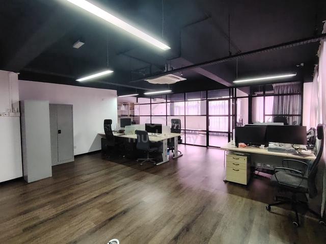 1st Floor Office Lot Bayan Point Bayan Lepas Nice Condition 1