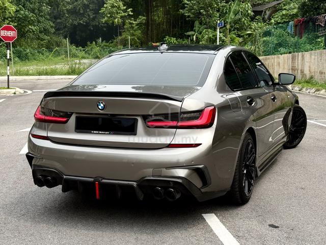 BMW 330i M-Sport F/CarbonKit Akrapovic Nappa 62k - 2