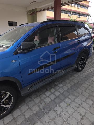 Perodua Aruz AV - 3
