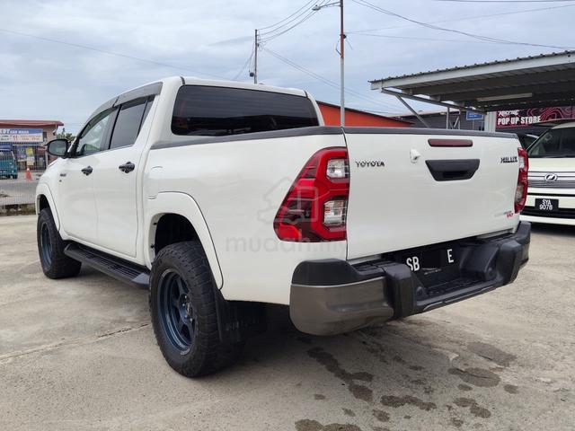 2020 Toyota HILUX 2.8 BLACK EDITION MY17 AN120 - 4