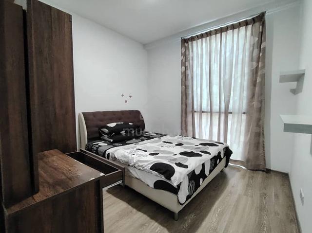 deLOFTS Residence 1