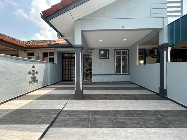 Single Storey Terrace Fully Renovated/Full Loan/0 Deposit/Pasir Gudang 1