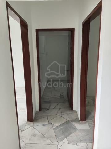 Rose Apartment ( Saujana Utama ) 1