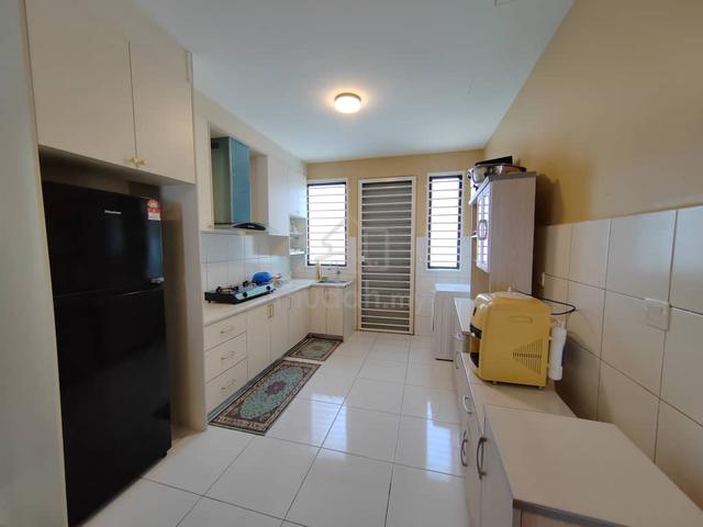 [Fully Furnished] Rumah Sewa @ M Aruna Saujana Rawang 4