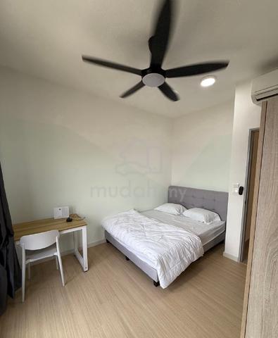Couple Room Mix Gender @ Tmn Anggn 1