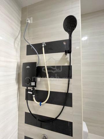 D'Summit Residences 1