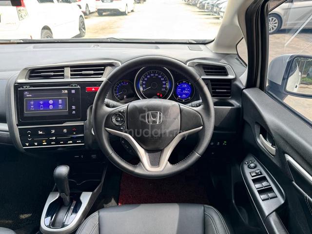2016 Honda JAZZ 1.5 V (A) MODULO LEATHER SEAT - 3