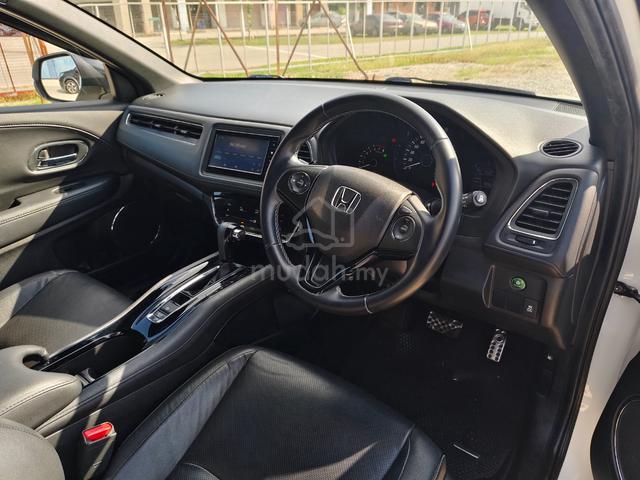 2020 Honda HR-V 1.8 RS F/Service 5-Years Warranty - 4
