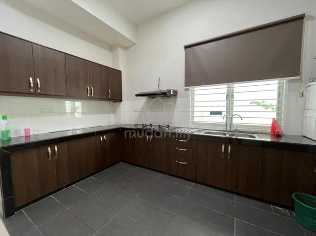 Kitchen Cabinet Aircond 24x80 Perennia Bandar Rimbayu Jalan Kebun 1