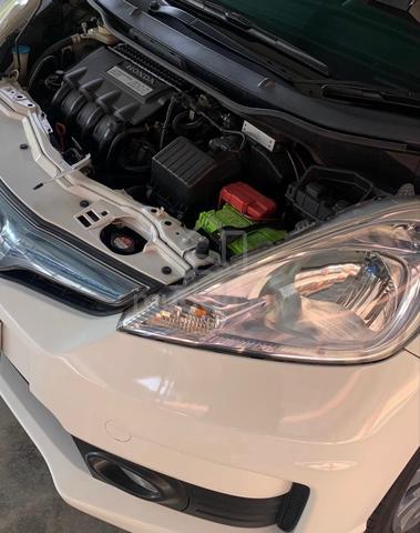 2012 Honda JAZZ 1.3 (HYBRID) FACELIFT (A) - 3