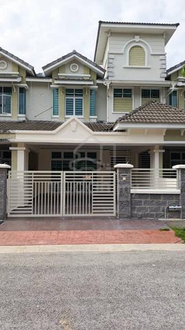 Doule Storey House For Rent @Taman Ilmu Indah very near to USM 1