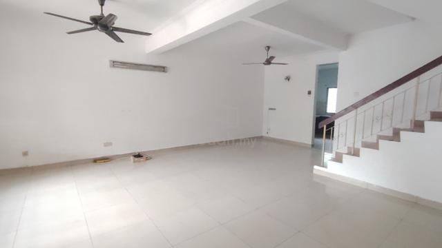 4bedrooms Landed Partially @ Taman Puchong Utama 1