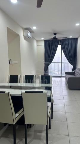 Residensi Max 1