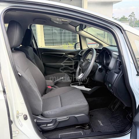 2019 Honda JAZZ1.5 E FULL WARRANTY 3 YEAR - 4