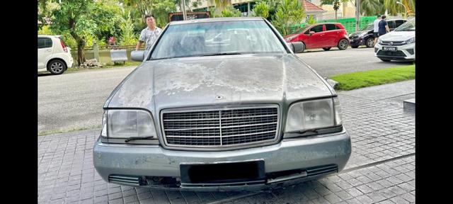 Mercedes Benz S320 35 yrs old vintage 20% road tax - 3