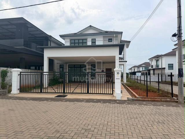 Rumah Baru Belum Pernah Duduk |Serene Residences | Kotasas 1