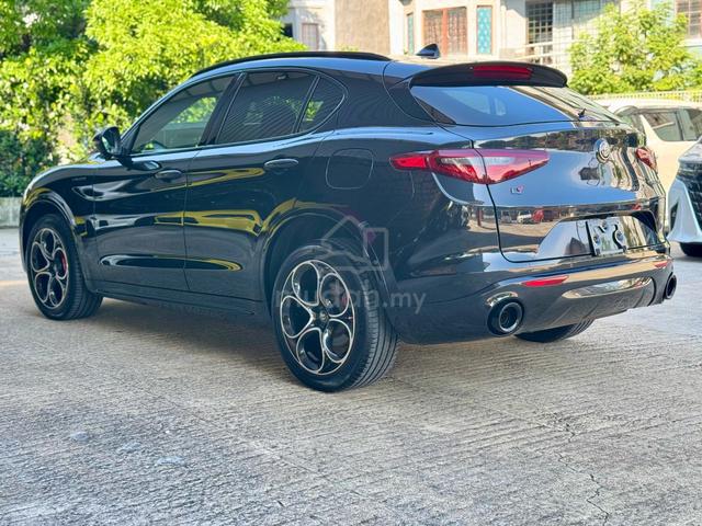 2022 Alfa Romeo STELVIO - 2