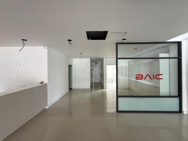 .🟥Adjoint Accentra Glenmarie, 47x80🟥Ground Floor, Face Main Road 1