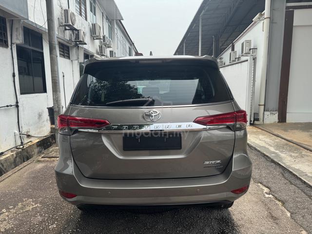 2016 Toyota FORTUNER 2.7 V SRZ (A) 4 Door - 3