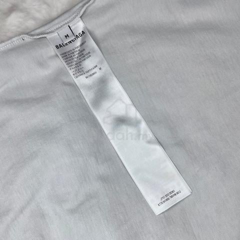 Balenciaga “Property Of” Large Fit Beige Tee - photo 4 of 4