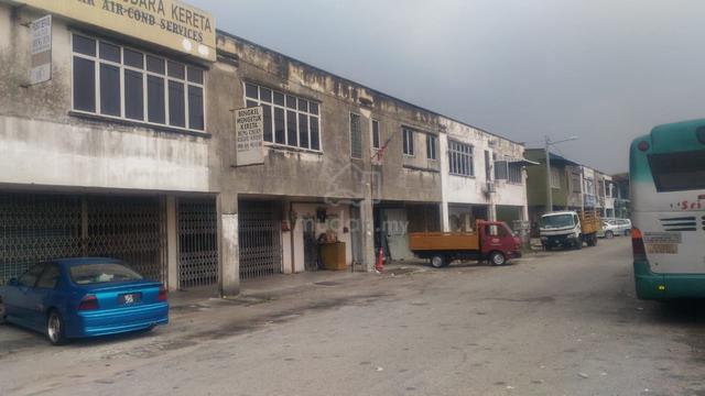 kajang utaman ,bandar teknolag Link Factory For Rent 1