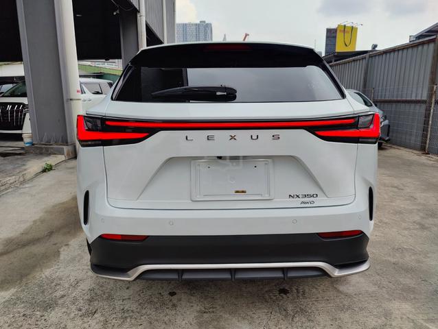 PANROOF 2022 Lexus NX350 2.4 F SPORT AWD NX OFFER - 4